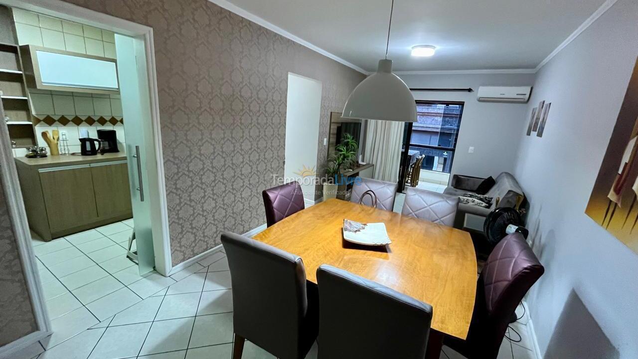 Apartamento para aluguel de temporada em Itapema (Centro)