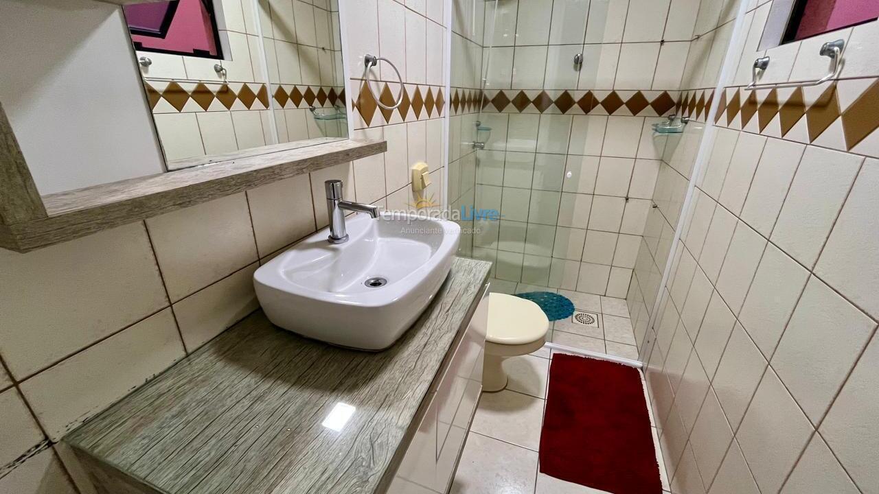 Apartamento para aluguel de temporada em Itapema (Centro)