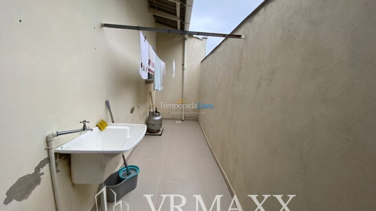 Casa para aluguel de temporada em Bombinhas (Sertãozinho)