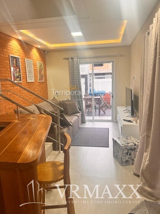 Casa para aluguel de temporada em Bombinhas (Mariscal)