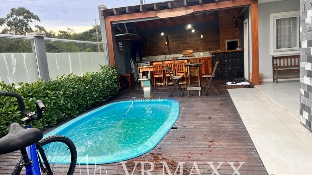 Casa para aluguel de temporada em Bombinhas (Mariscal)