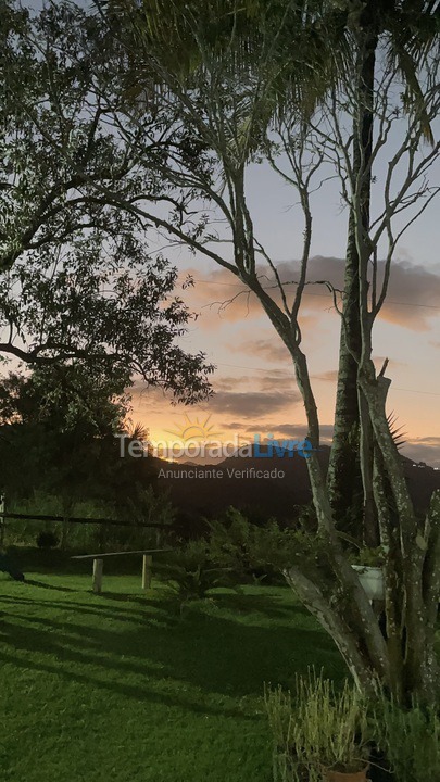 Granja para alquiler de vacaciones em Domingos Martins (Santa Isabel Es)