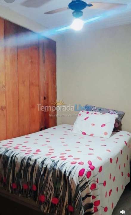 Granja para alquiler de vacaciones em Domingos Martins (Santa Isabel Es)