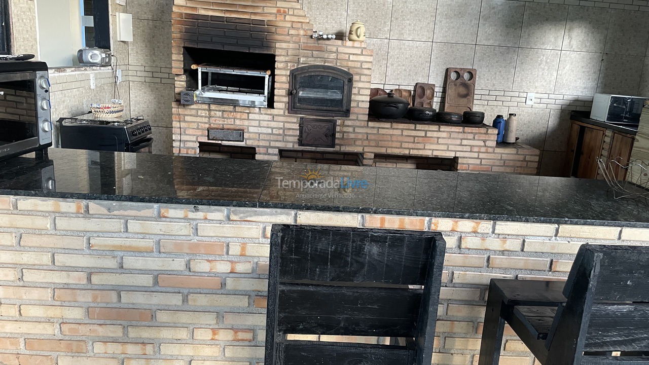 Granja para alquiler de vacaciones em Domingos Martins (Santa Isabel Es)