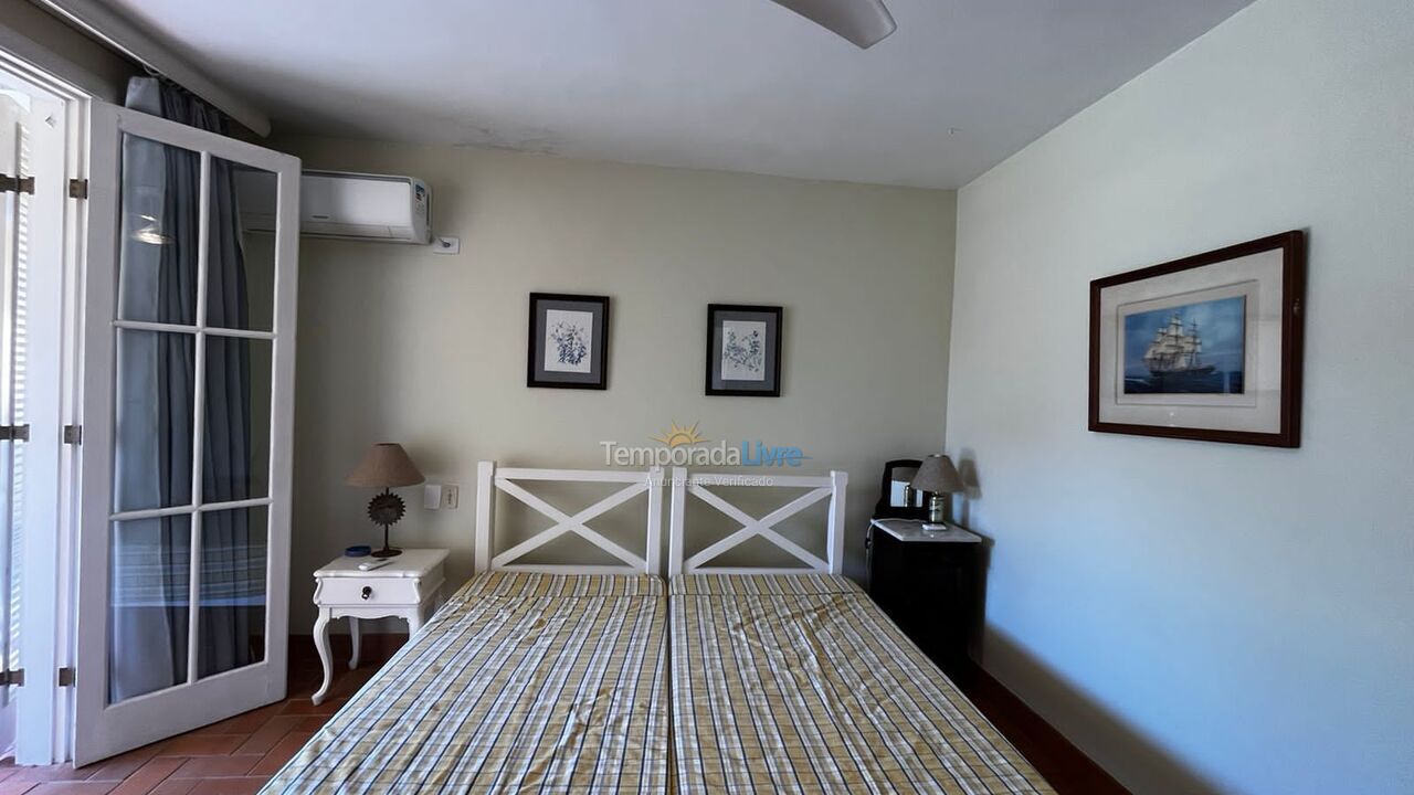 Casa para aluguel de temporada em São Sebastião (Praia da Baleia)