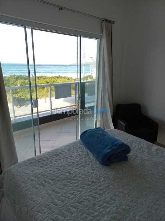 Apartamento para aluguel de temporada em Bombinhas (Canto Grande)