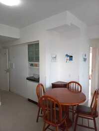 APARTAMENTO PÉ NA AREIA AO LADO DO MAR