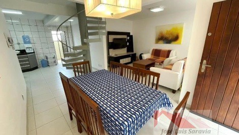 Excelente dúplex em condomínio fechado de frente para o mar!