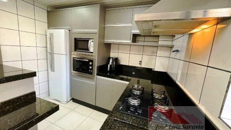 Excelente dúplex em condomínio fechado de frente para o mar!