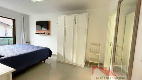 Excelente dúplex em condomínio fechado de frente para o mar!