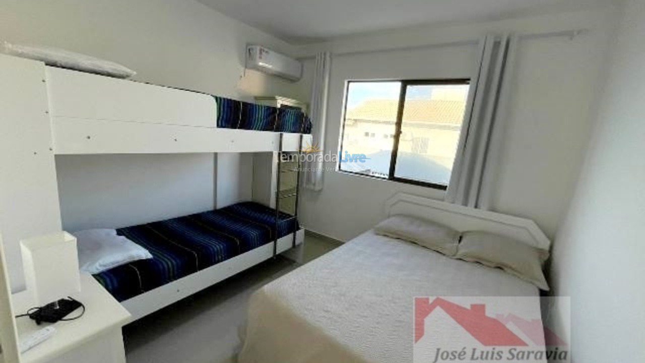 Apartamento para aluguel de temporada em Bombinhas (Praia de Bombas)