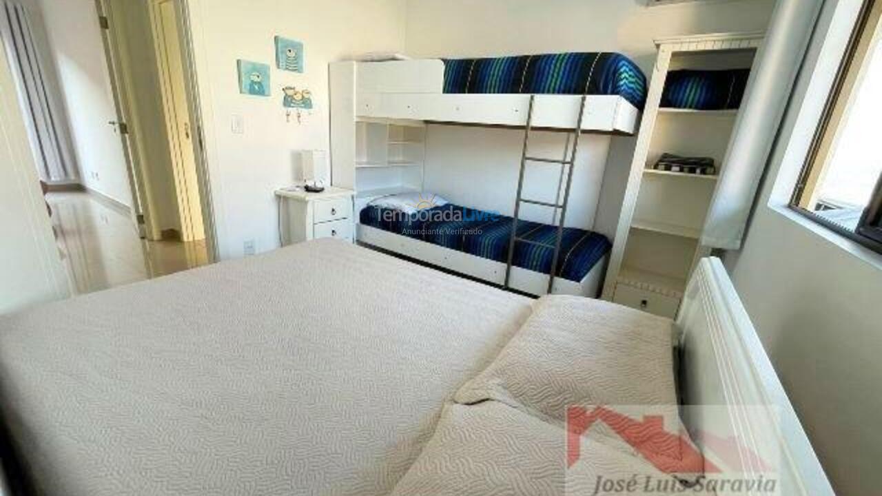 Apartamento para aluguel de temporada em Bombinhas (Praia de Bombas)