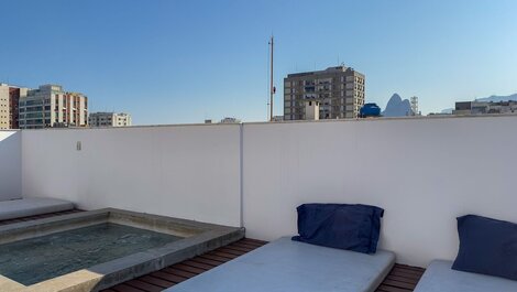 Cobertura duplex com 3 suites em Ipanema