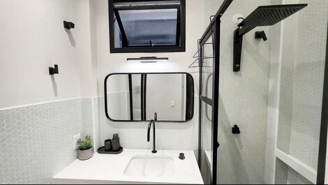 Beautiful fully renovated apartment in Ipanema