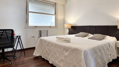 Lindo apartamento de 3 quartos frente mar