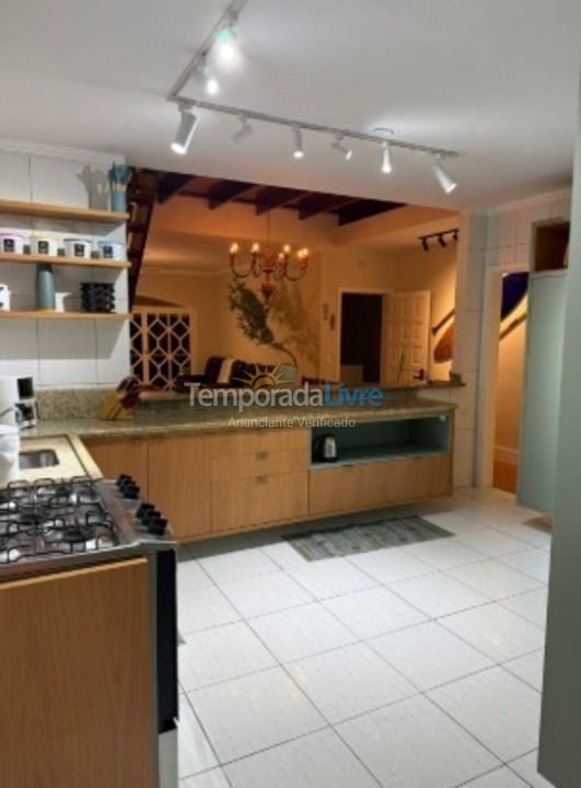 Apartamento para alquiler de vacaciones em Ubatuba (Praia Grande)