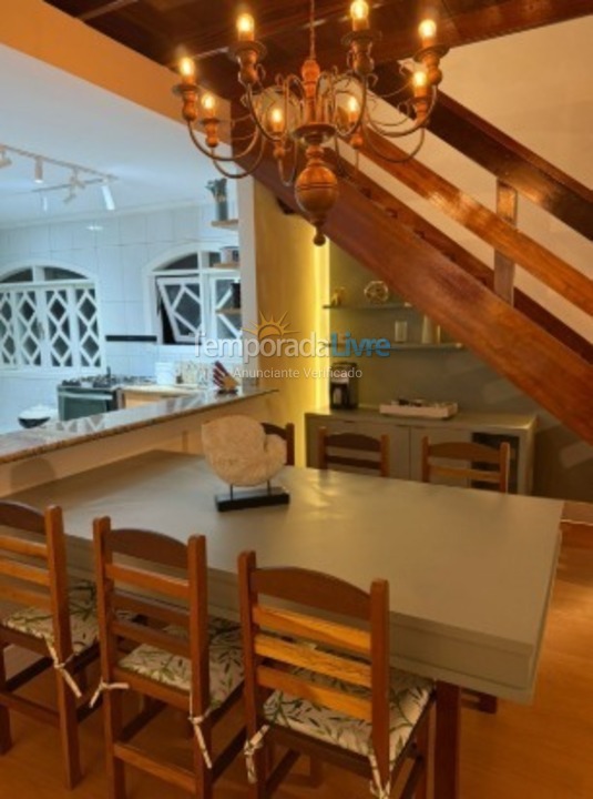 Apartamento para alquiler de vacaciones em Ubatuba (Praia Grande)