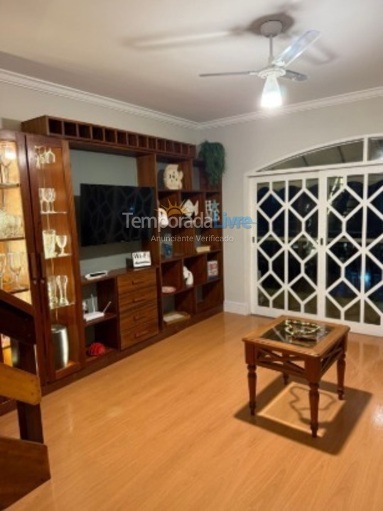 Apartamento para alquiler de vacaciones em Ubatuba (Praia Grande)