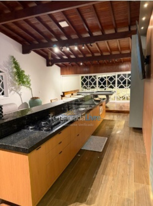 Apartamento para alquiler de vacaciones em Ubatuba (Praia Grande)