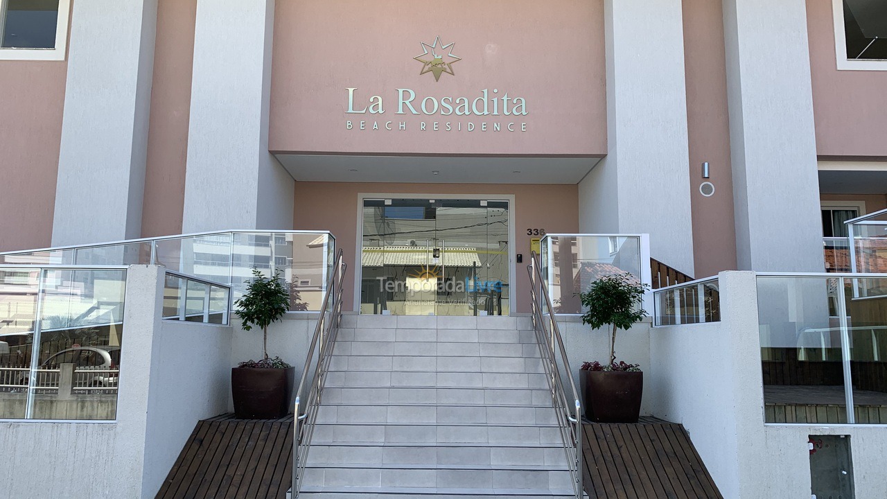 Apartamento para aluguel de temporada em Bombinhas (Praia de Bombas)