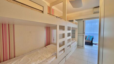 Apartment for Rent in Riviera de São Lourenço