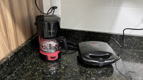 Apartamento de 2 habitaciones en el centro de Bombinhas.