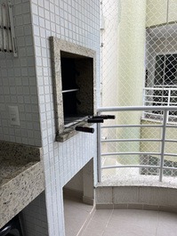 Apartamento de 2 habitaciones en el centro de Bombinhas.