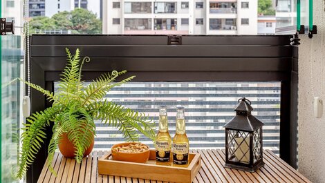 Swimming pool, gym, AC, Pinheiros |Brazilian Corner