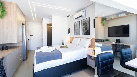 Piscina, gimnasio, aire acondicionado, cama Queen|Rincón brasileño