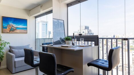 Piscina, gimnasio, aire acondicionado, cama Queen|Rincón brasileño