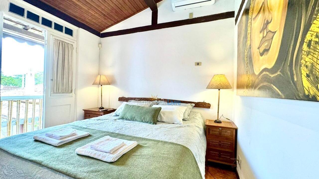 Casa para aluguel de temporada em Ilhabela (Saco da Capela)