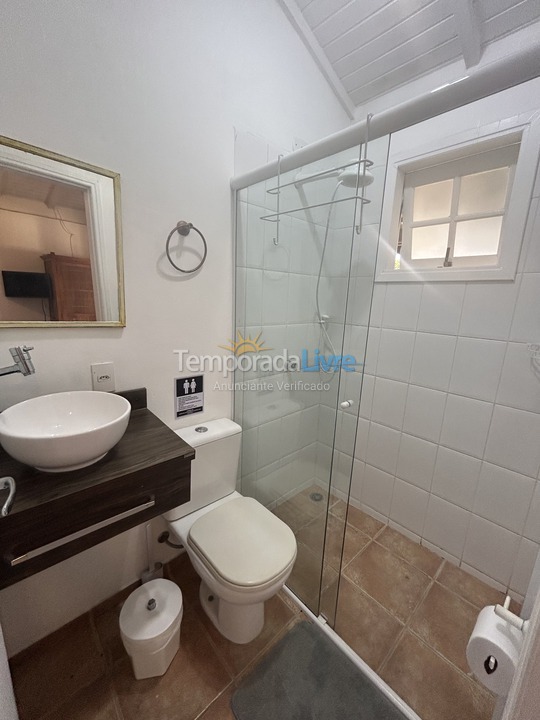 Casa para aluguel de temporada em Ilhabela (Saco da Capela)