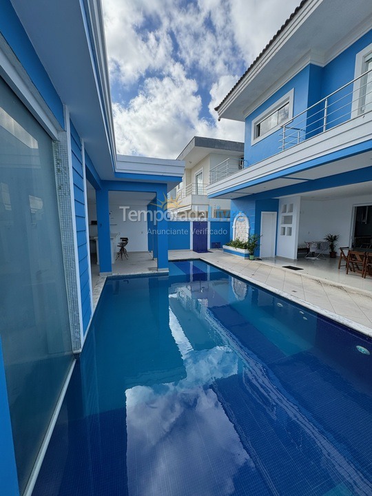 Casa para alquiler de vacaciones em Guarujá (Praia do Pernambuco)