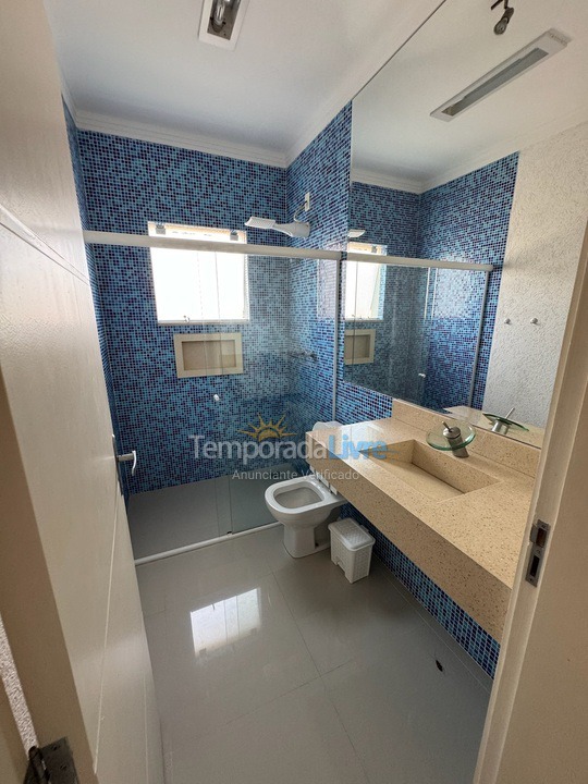 Casa para alquiler de vacaciones em Guarujá (Praia do Pernambuco)