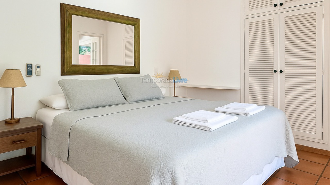 Casa para aluguel de temporada em Ilhabela (Saco da Capela)