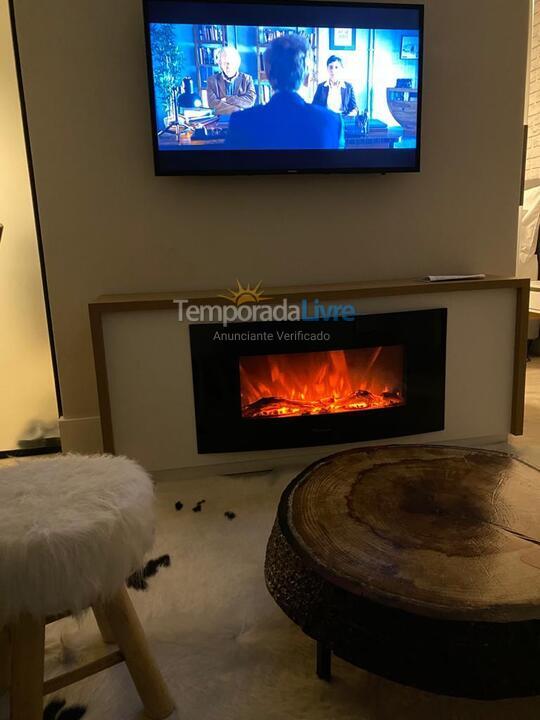 Apartamento para aluguel de temporada em Campos do Jordão (Jardim Belvedere)