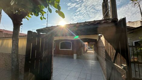 Suarão Beach House-Itanhaem-SP