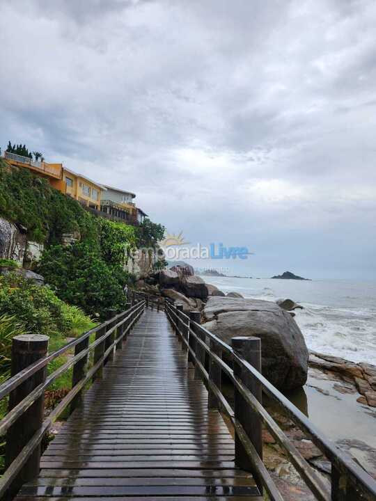 House for vacation rental in Itanhaém (Suarão)