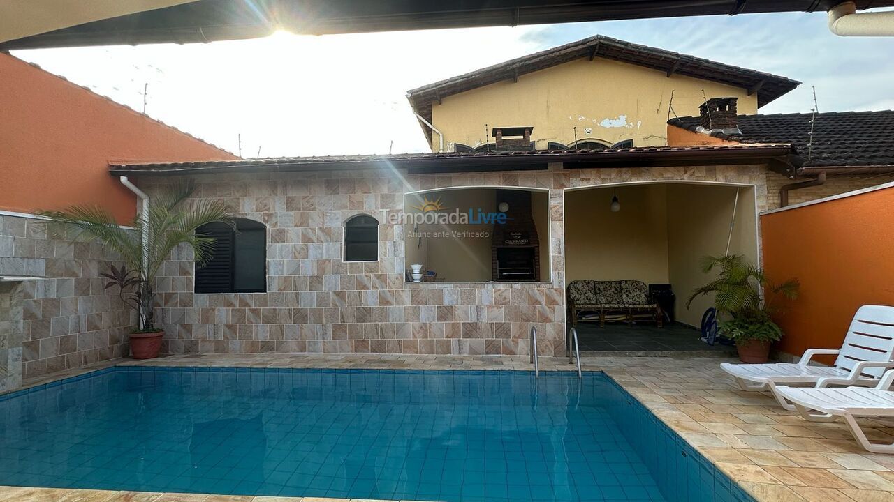 House for vacation rental in Itanhaém (Suarão)