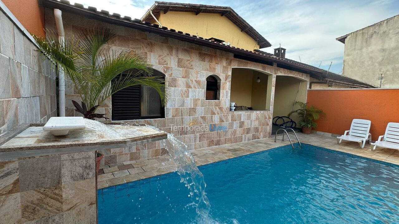 House for vacation rental in Itanhaém (Suarão)