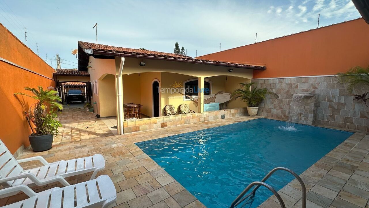 House for vacation rental in Itanhaém (Suarão)