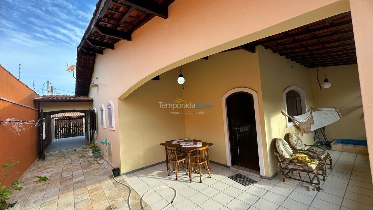 House for vacation rental in Itanhaém (Suarão)