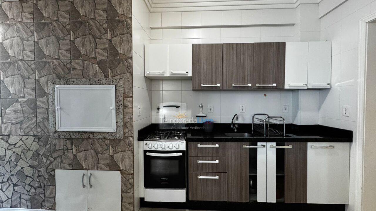 Apartamento para alquiler de vacaciones em Itapema (Meia Praia)