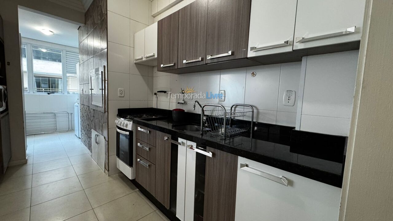 Apartamento para alquiler de vacaciones em Itapema (Meia Praia)