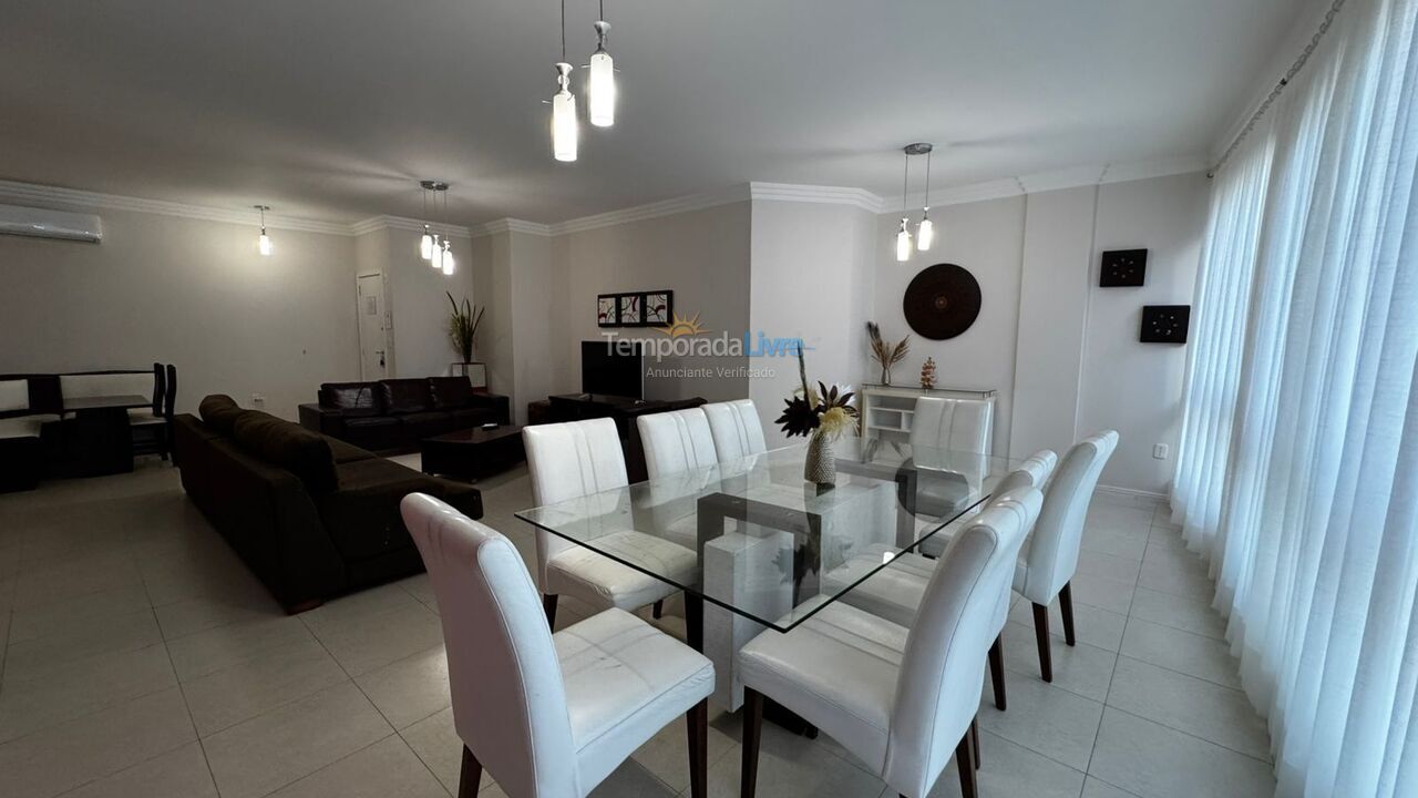 Apartamento para alquiler de vacaciones em Itapema (Meia Praia)