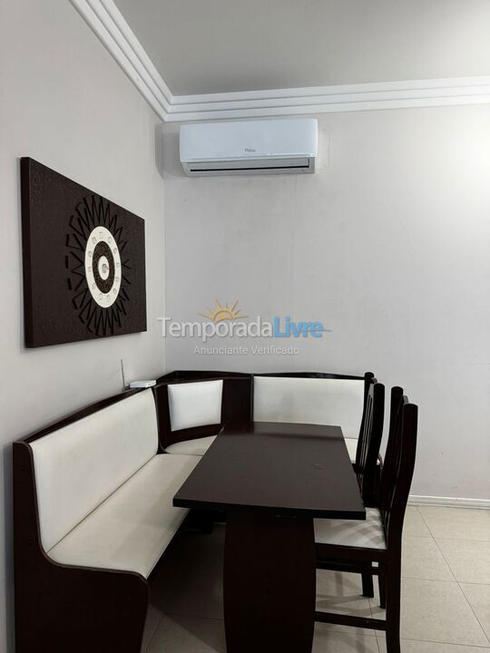 Apartamento para alquiler de vacaciones em Itapema (Meia Praia)