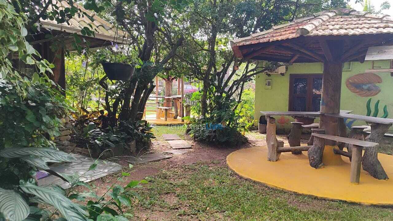 Casa para aluguel de temporada em Garopaba (Praia da Ferrugem)