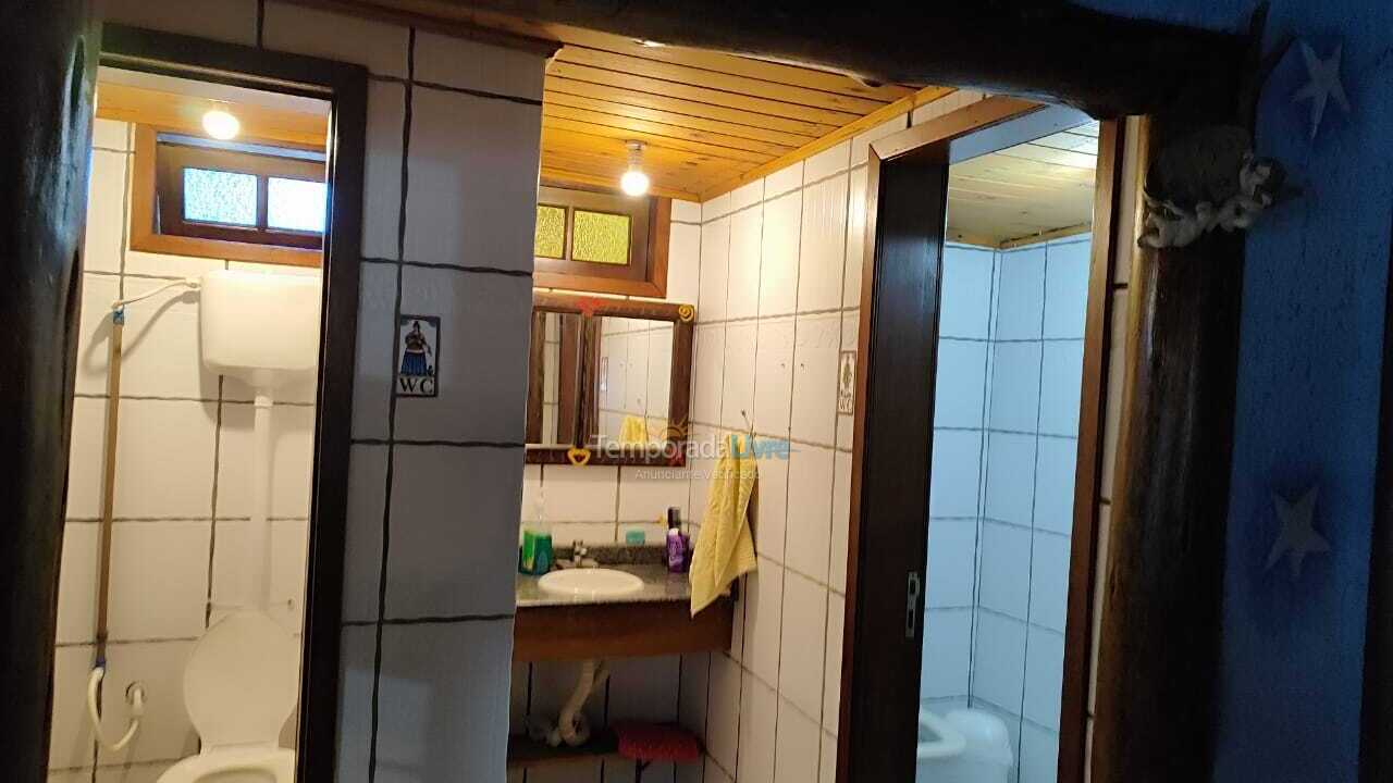 Casa para aluguel de temporada em Garopaba (Praia da Ferrugem)