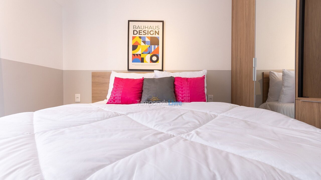 Apartamento para aluguel de temporada em Salvador (Ba Praia do Farol da Barra)