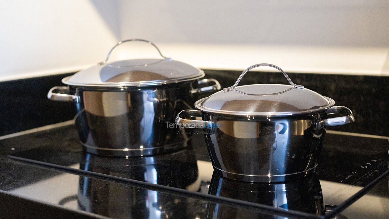 Apartamento para aluguel de temporada em Salvador (Ba Praia do Farol da Barra)